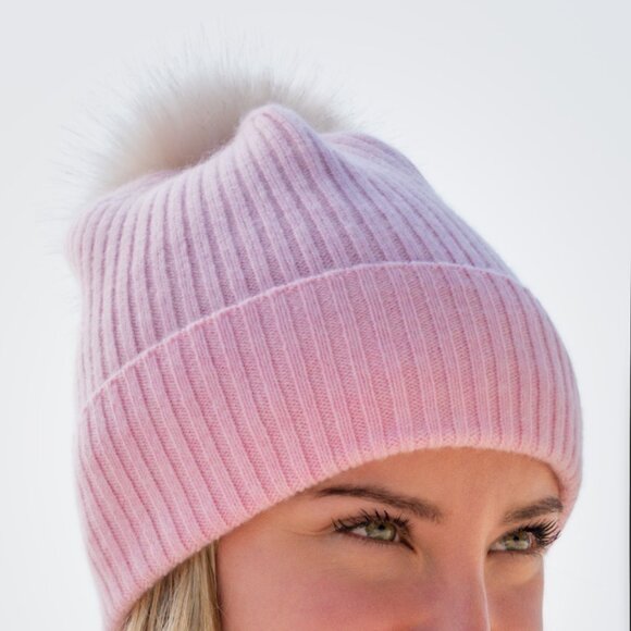 NWT! DongLi - 100% Cashmere Pom Beanie Hat in Soft Pink